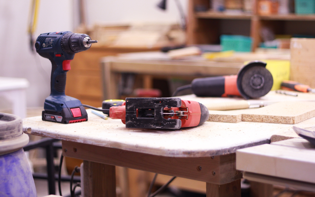 Smart Tools for the Modern Handyman: A Guide to High-Tech Hardware